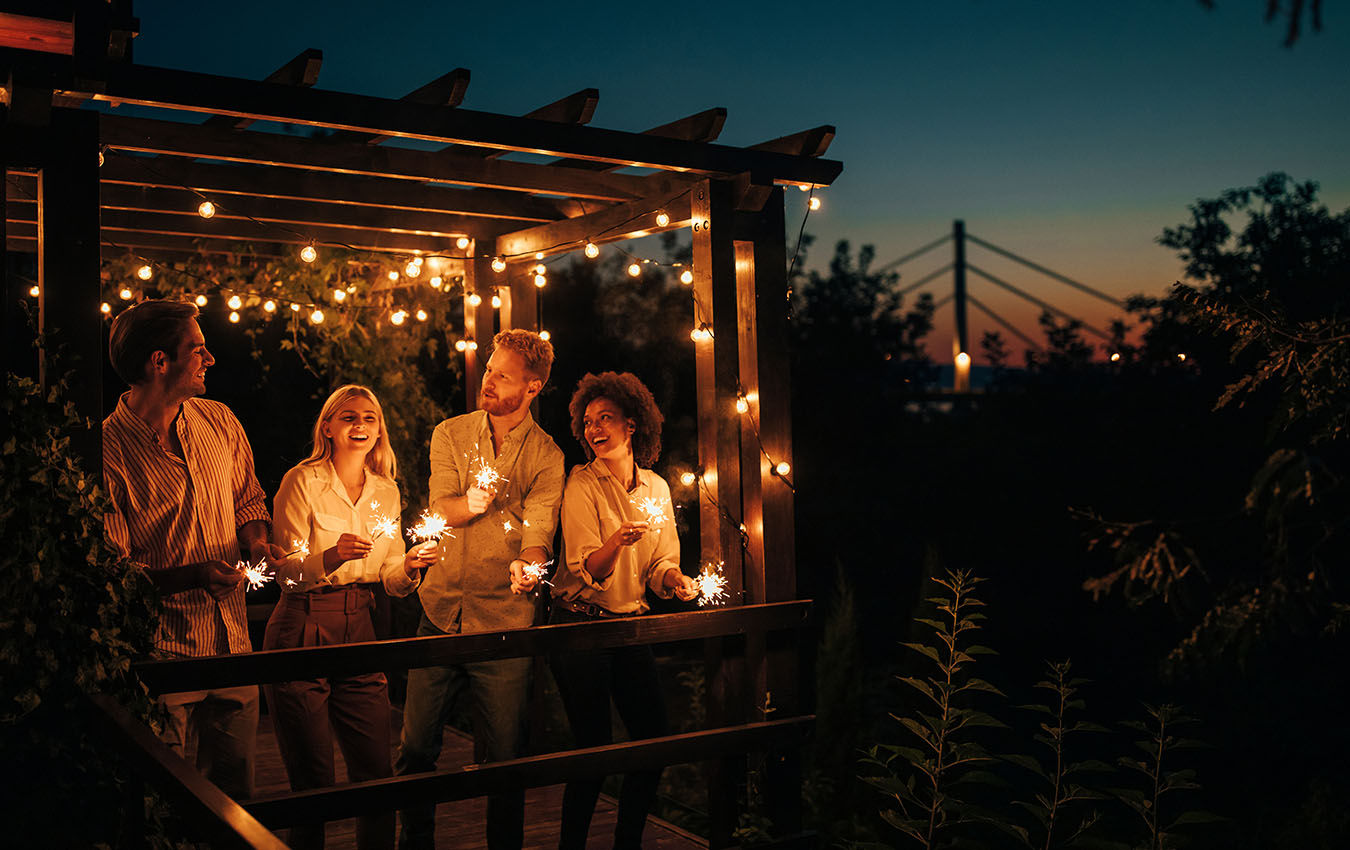 copertina-illuminazione-esterna-per-giardino-e-terrazzo